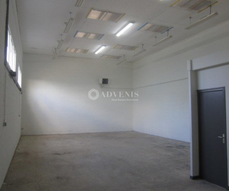 Location Activités Entrepôts LA CHAPELLE SUR ERDRE (44240) - Photo 2