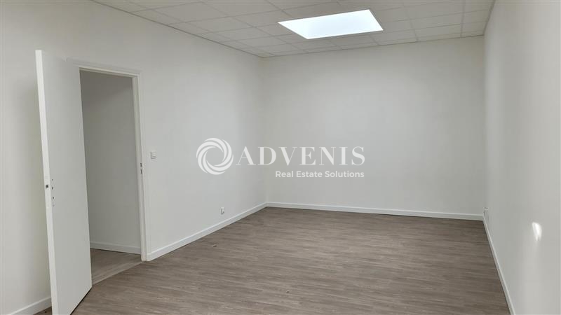 Vente Investisseur Activités Entrepôts SAINT SEBASTIEN SUR LOIRE (44230) - Photo 8