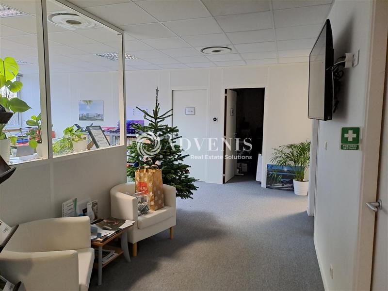 Location Bureaux CARQUEFOU (44470) - Photo 2