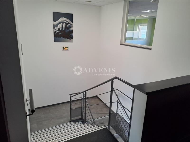 Vente Investisseur Bureaux LA CHAPELLE SUR ERDRE (44240) - Photo 6