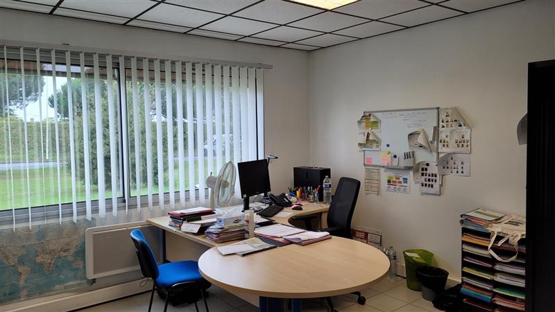 Location Bureaux GETIGNE (44190) - Photo 3