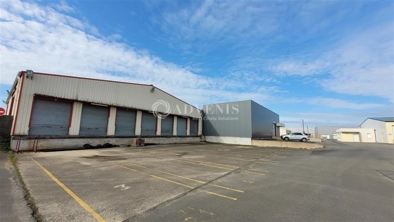 Location Activités Entrepôts SAINT JULIEN DE CONCELLES (44450) - Photo 1