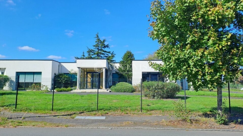 Vente Investisseur Bureaux et activités légères CARQUEFOU (44470) - Photo 9