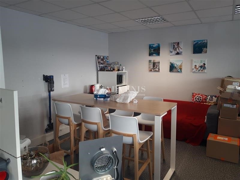 Vente Investisseur Bureaux CARQUEFOU (44470) - Photo 5