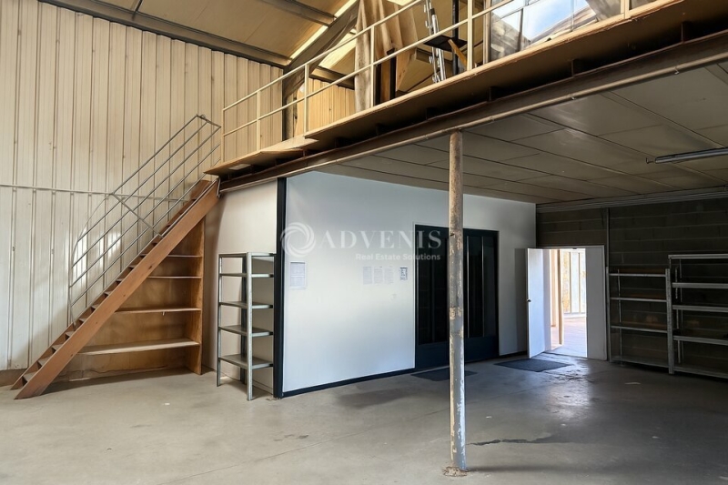 Location Activités Entrepôts SARAN (45770) - Photo 4