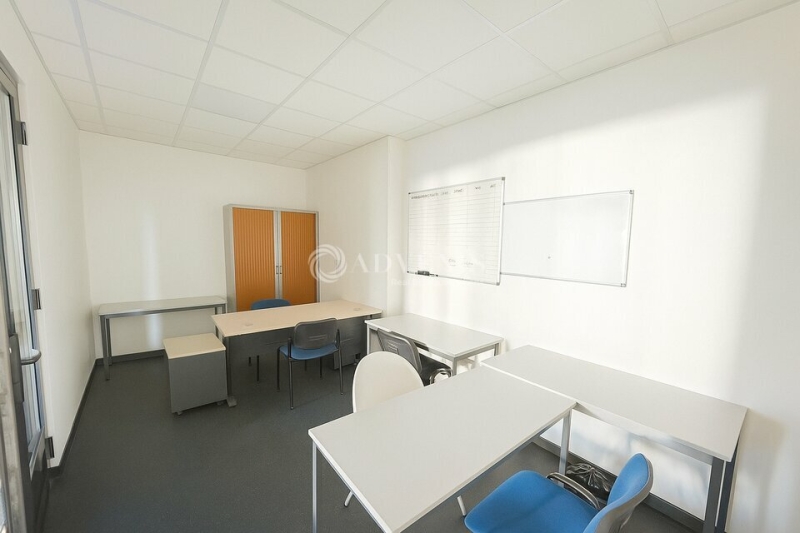 Location Activités Entrepôts SARAN (45770) - Photo 5