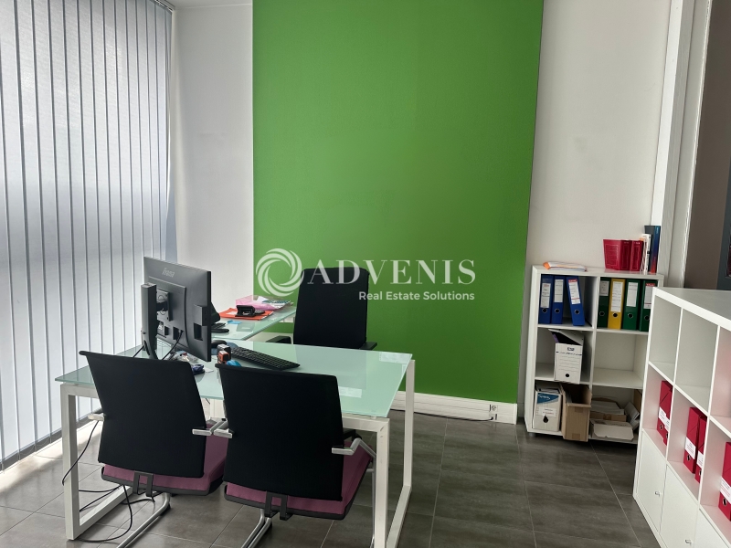 Location Commerces FLEURY LES AUBRAIS (45400) - Photo 3