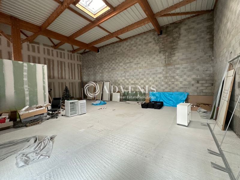 Location Commerces FLEURY LES AUBRAIS (45400) - Photo 6