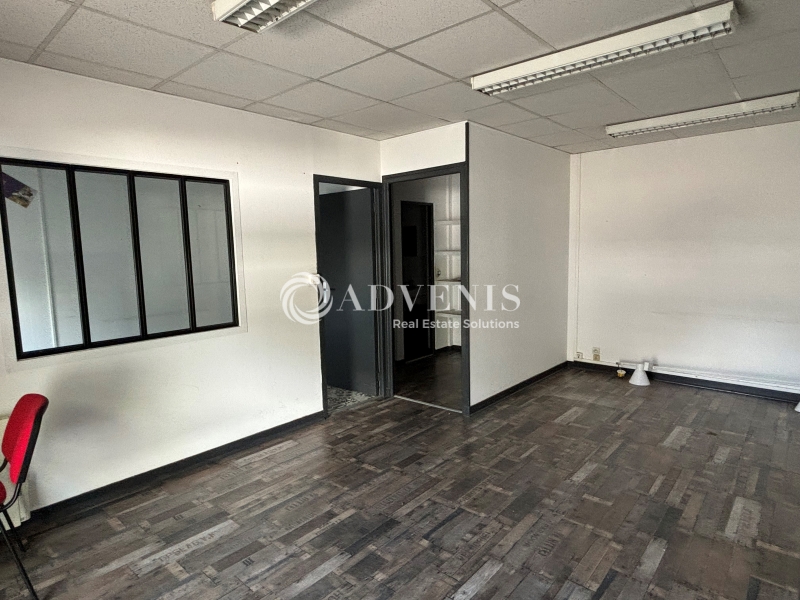 Vente Utilisateur Commerces ORLEANS (45000) - Photo 3