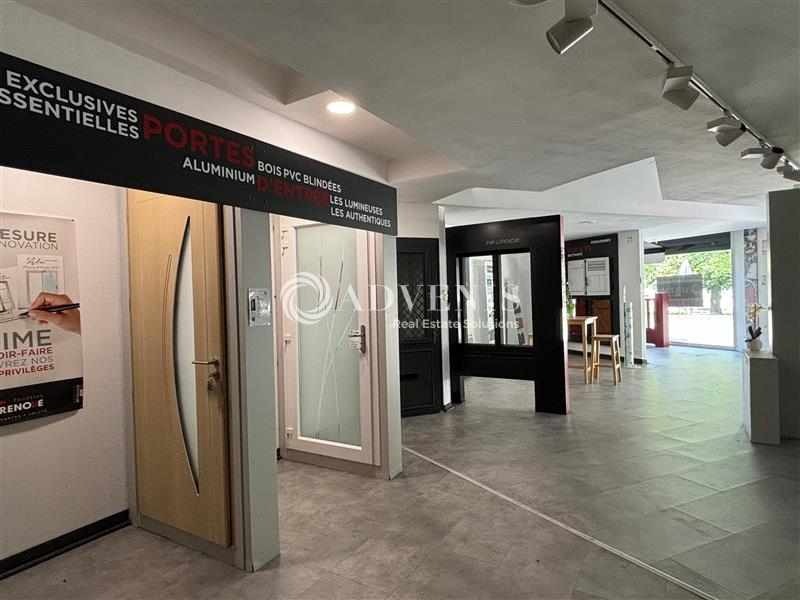 Vente Investisseur Bureaux ORLEANS (45000) - Photo 2