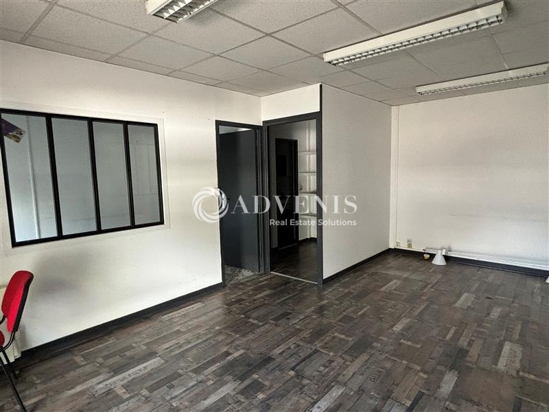 Vente Investisseur Bureaux ORLEANS (45000) - Photo 3