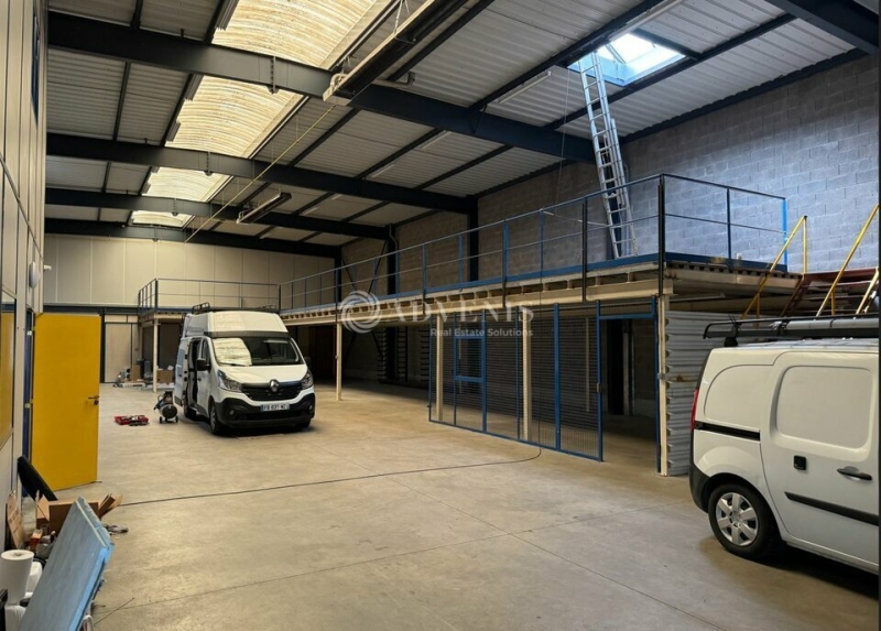 Location Activités Entrepôts LA CHAPELLE-SAINT-MESMIN (45380) - Photo 4