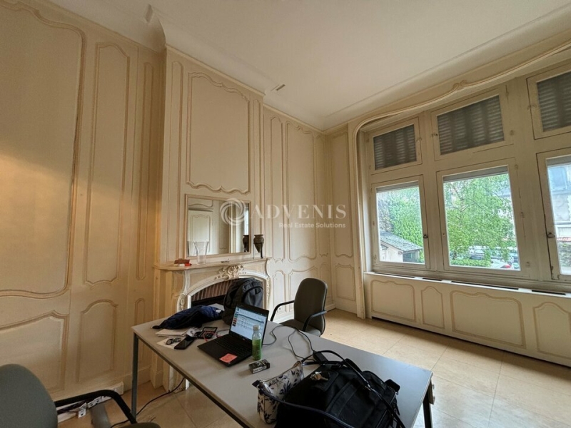 Vente Investisseur Bureaux ORLÉANS (45000) - Photo 5