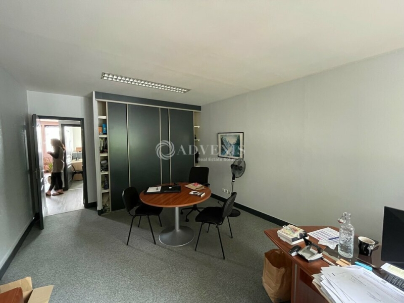 Location Bureaux ORLÉANS (45100) - Photo 5