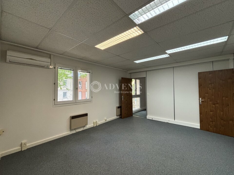 Location Bureaux ORLEANS (45000) - Photo 10