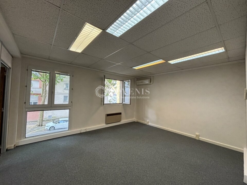 Location Bureaux ORLEANS (45000) - Photo 9