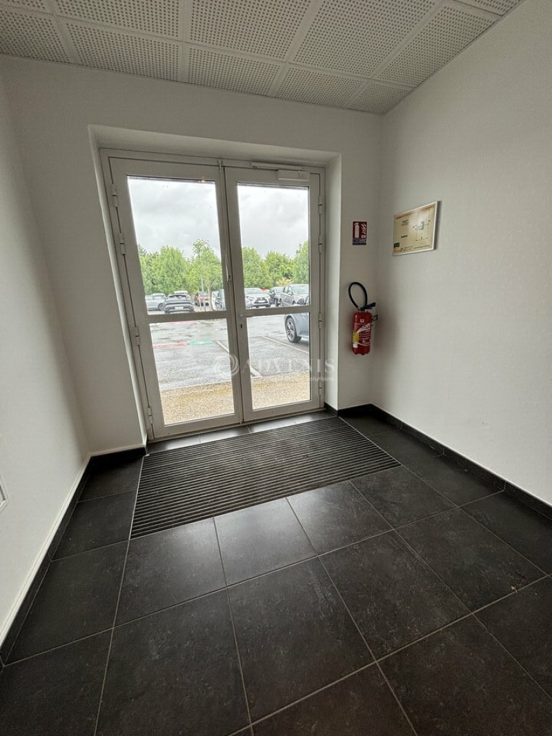 Vente Investisseur Bureaux ORLEANS (45000) - Photo 6
