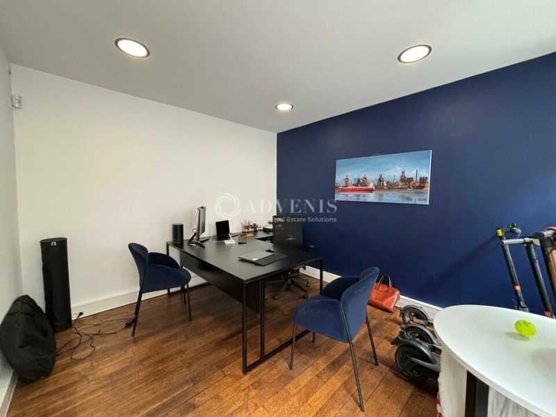 Location Commerces ORLÉANS (45000) - Photo 4