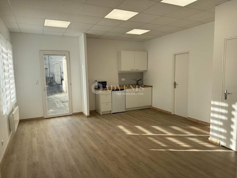 Location Activités Entrepôts FLEURY LES AUBRAIS (45400) - Photo 1