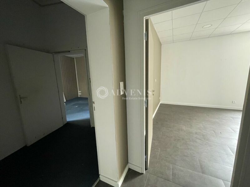 Location Activités Entrepôts FLEURY LES AUBRAIS (45400) - Photo 8