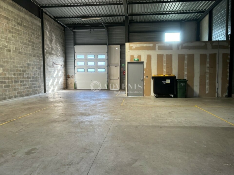 Location Activités Entrepôts SEMOY (45400) - Photo 2