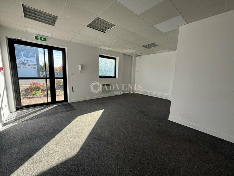 Location Activités Entrepôts SEMOY (45400) - Photo 4