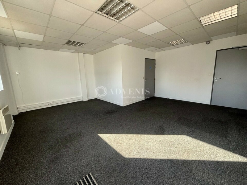 Location Activités Entrepôts SEMOY (45400) - Photo 5