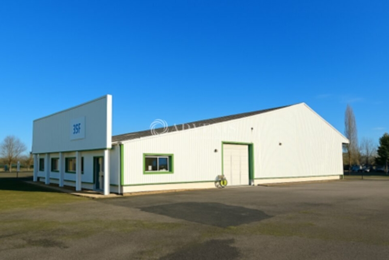 Location Activités Entrepôts SAINT JEAN DE BRAYE (45800) - Photo 1