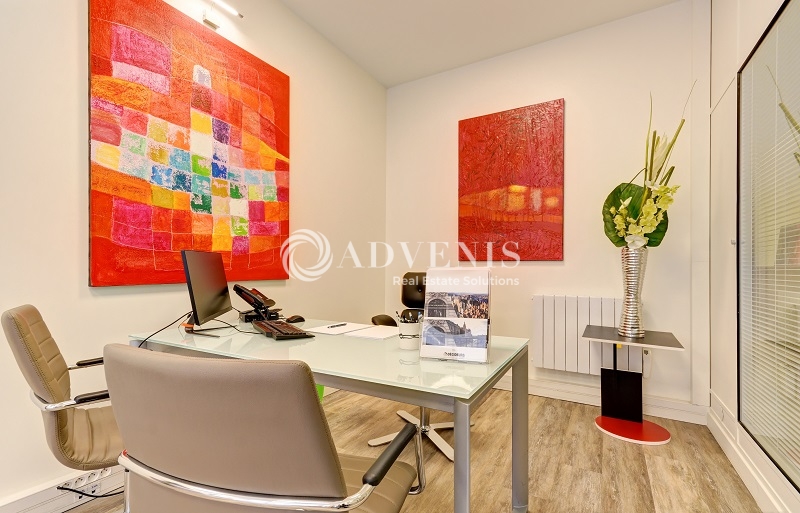 Vente Investisseur Commerces PARIS (75017) - Photo 2