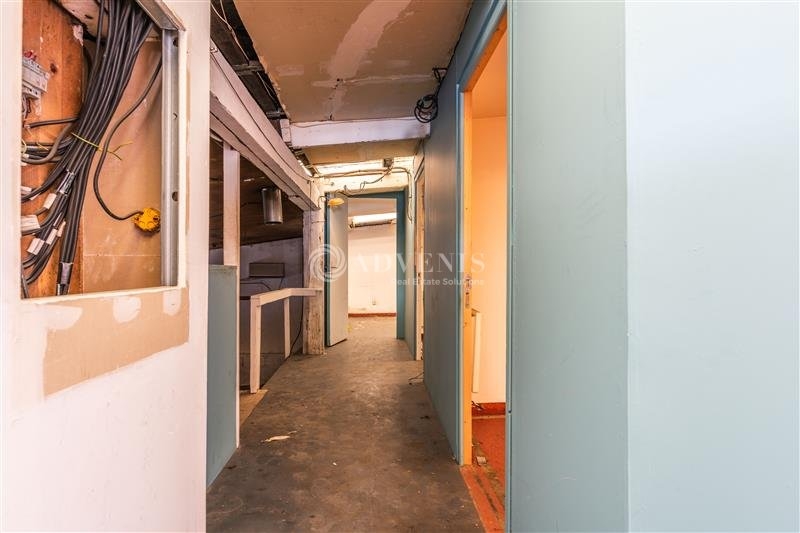 Vente Investisseur Bureaux et activités légères PARIS (75020) - Photo 12