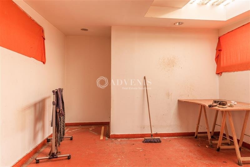 Vente Investisseur Bureaux et activités légères PARIS (75020) - Photo 14