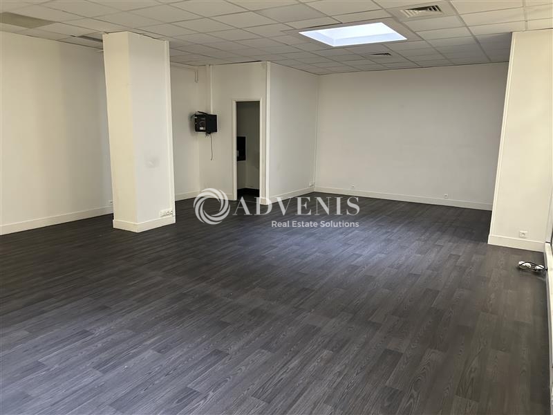 Location Bureaux PARIS (75017) - Photo 5