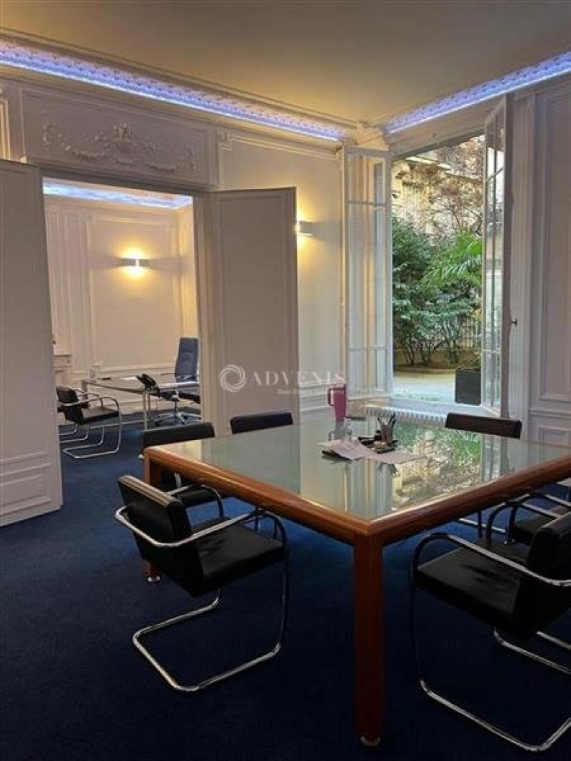 Vente Investisseur Bureaux PARIS (75017) - Photo 8