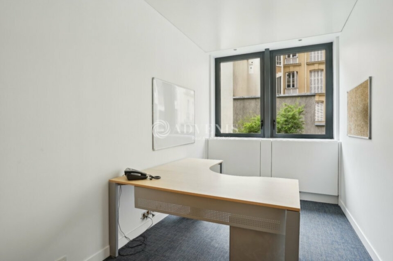 Location Bureaux PARIS (75008) - Photo 6