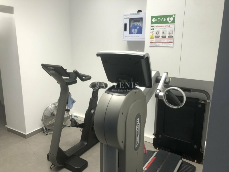 Location Commerces PARIS (75011) - Photo 9