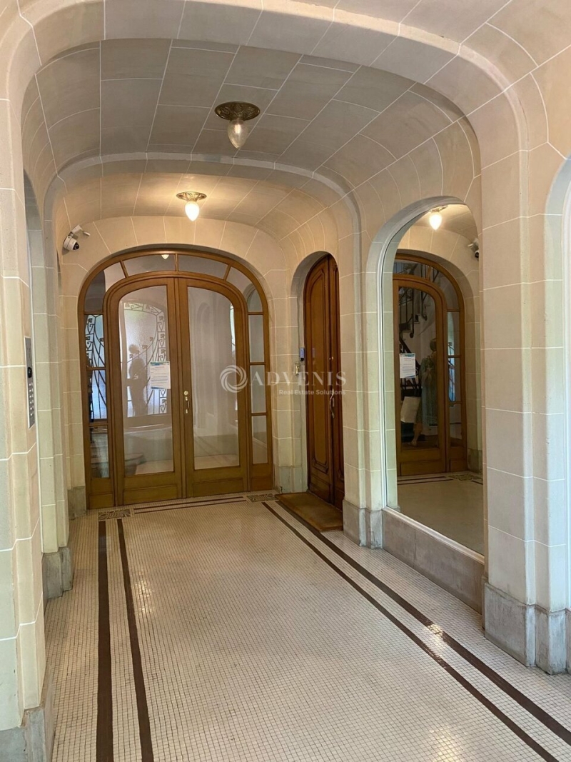 Location Bureaux PARIS (75016) - Photo 2