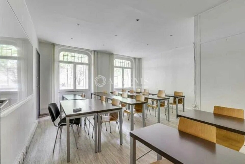 Location Bureaux PARIS (75016) - Photo 5