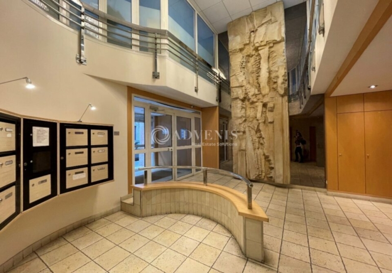 Location Bureaux PARIS (75017) - Photo 2