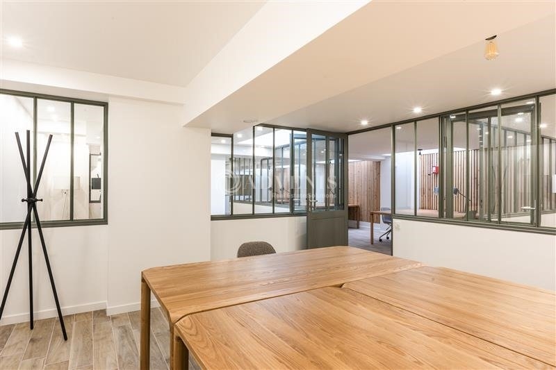 Location Bureaux PARIS (75010) - Photo 6