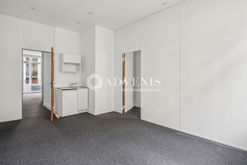 Location Bureaux PARIS (75017) - Photo 4