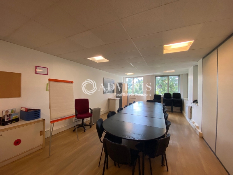 Location Bureaux NEUILLY PLAISANCE (93360) - Photo 8