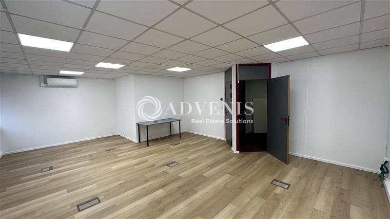 Location Bureaux MONTREUIL (93100) - Photo 2