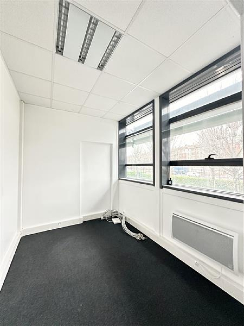 Location Activités Entrepôts BONNEUIL SUR MARNE (94380) - Photo 4