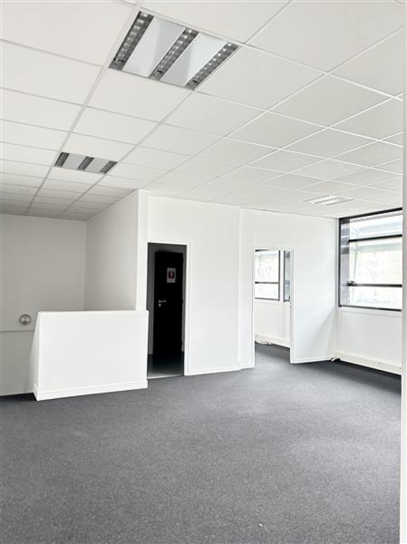 Location Activités Entrepôts BONNEUIL SUR MARNE (94380) - Photo 5