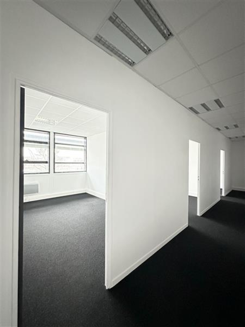 Location Activités Entrepôts BONNEUIL SUR MARNE (94380) - Photo 6