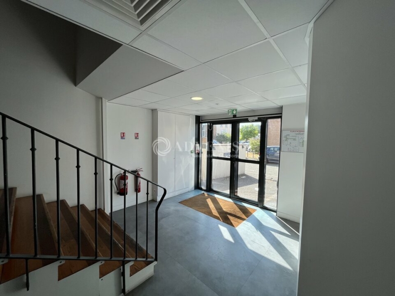 Location Bureaux et activités légères NEUILLY PLAISANCE (93360) - Photo 12