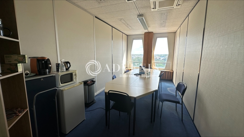 Location Bureaux THIAIS (94320) - Photo 2