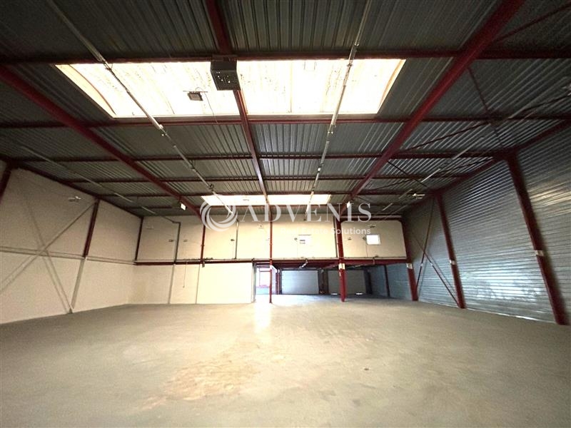 Location Activités Entrepôts CRETEIL (94000) - Photo 1