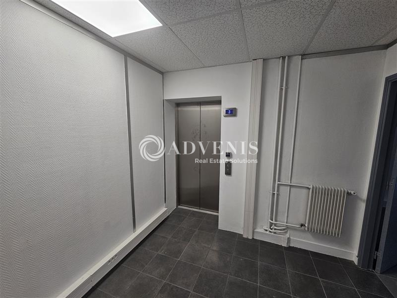 Location Bureaux et activités légères NEUILLY SUR MARNE (93330) - Photo 5