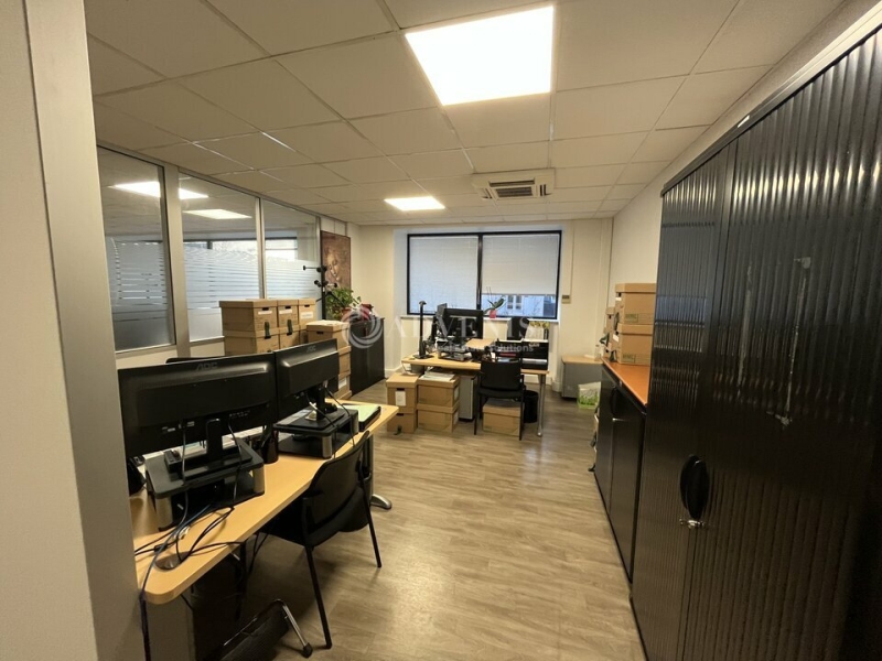 Location Bureaux VINCENNES (94300) - Photo 9